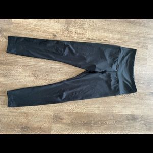 Zyia light and tight leggings